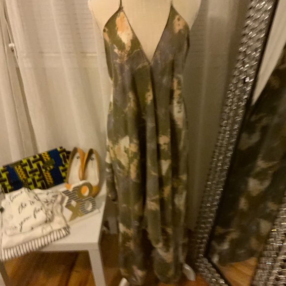 Back Out - Picture 2 of 6